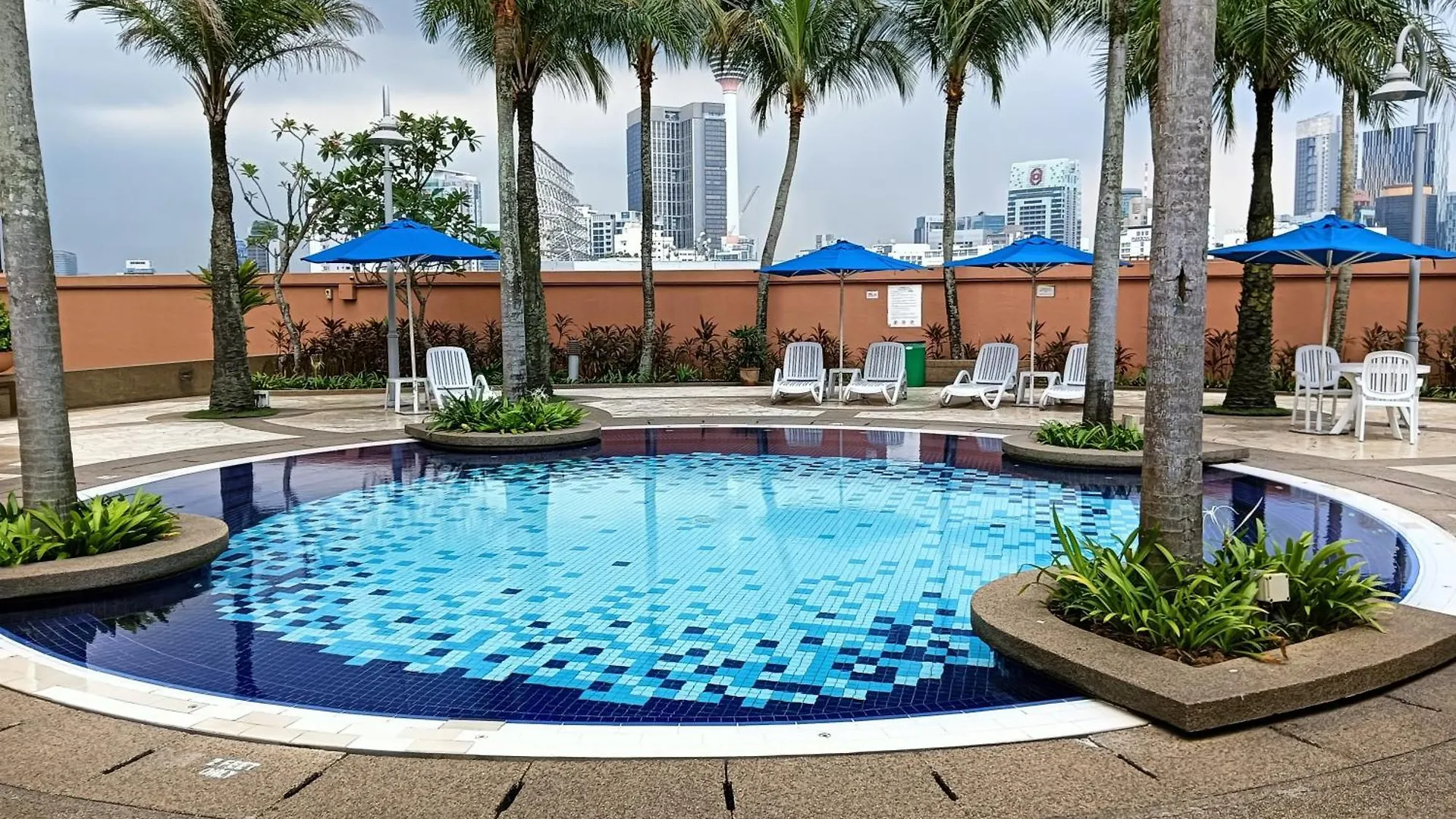 100 Service Suites At Times Square Kl Kuala Lumpur Malaisie