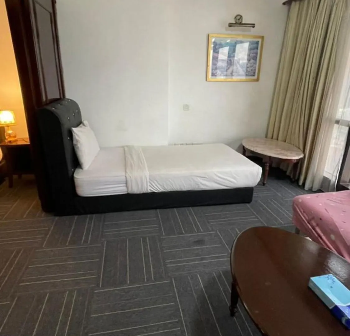 100 Service Suites At Times Square Kl Kuala Lumpur