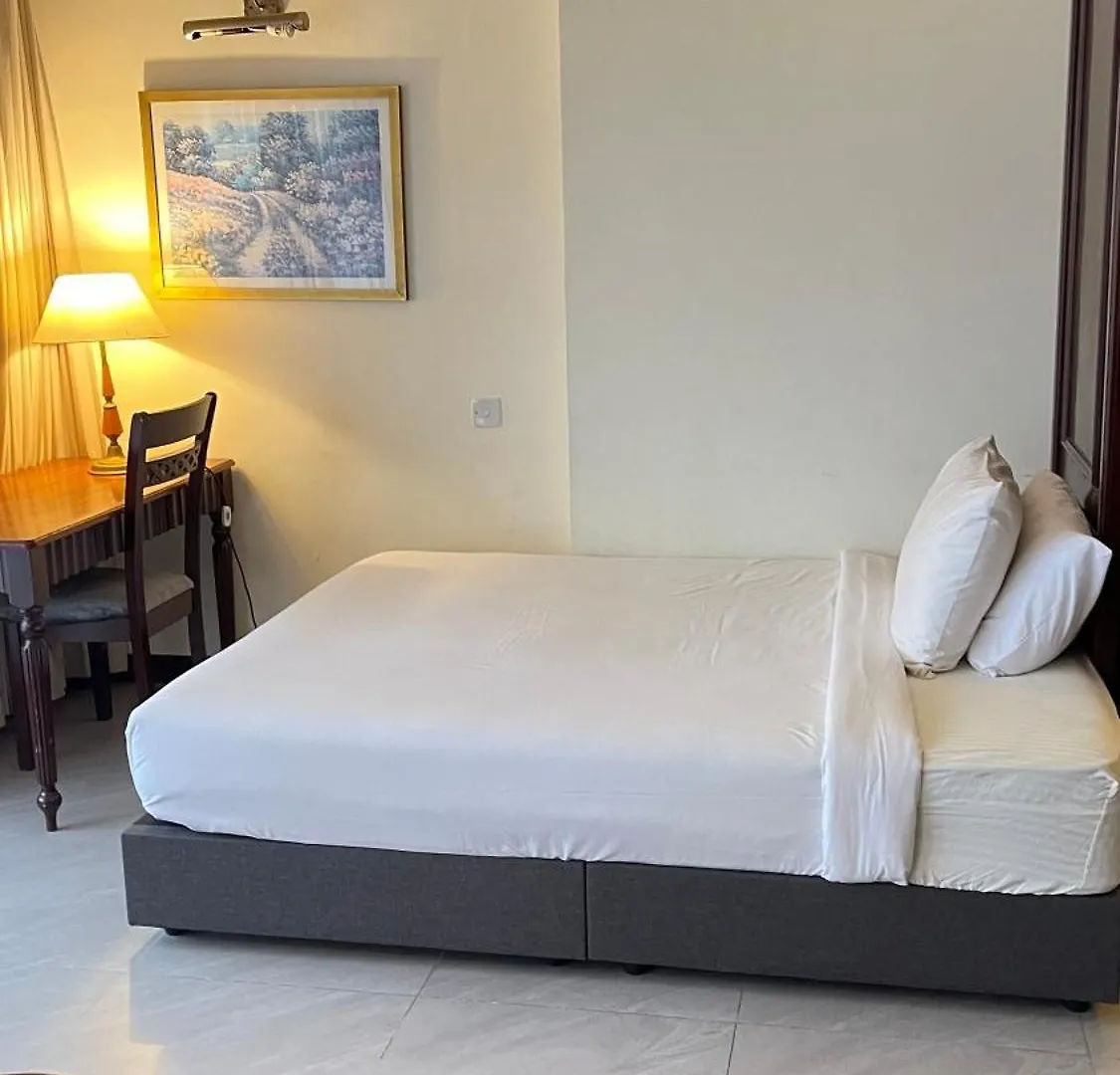 100 Service Suites At Times Square Kl Kuala Lumpur 0*,