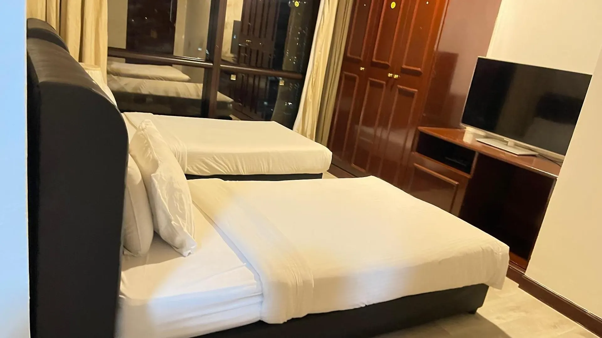 100 Service Suites At Times Square Kl Kuala Lumpur